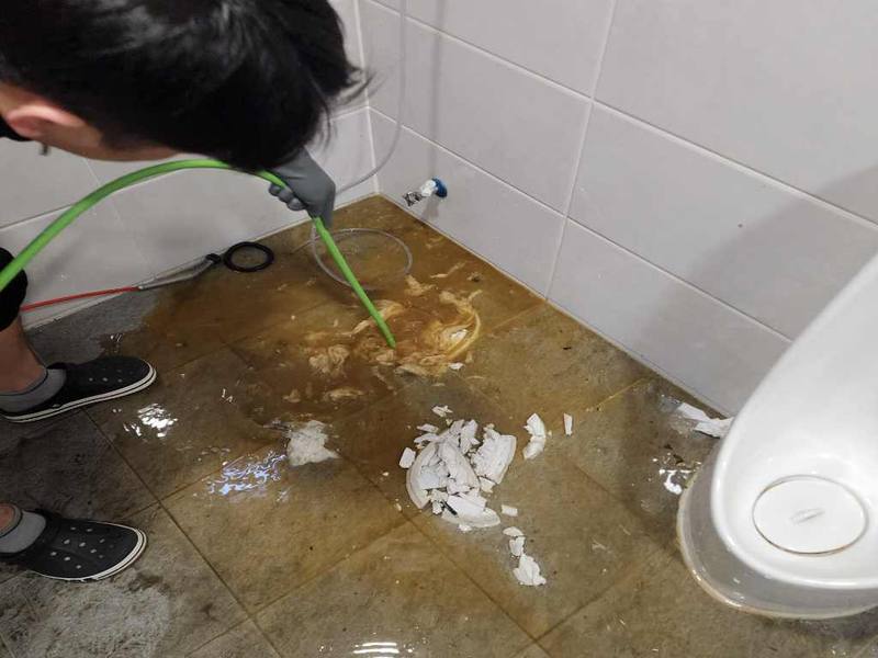 연수구 하수구역류 작업사례 11